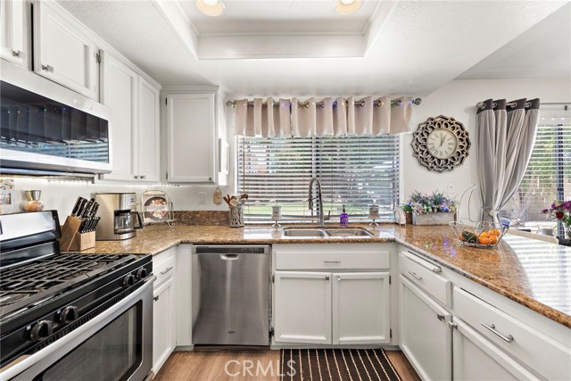Detail Gallery Image 16 of 32 For 1 San Vincente, Rancho Santa Margarita,  CA 92688 - 3 Beds | 2/1 Baths