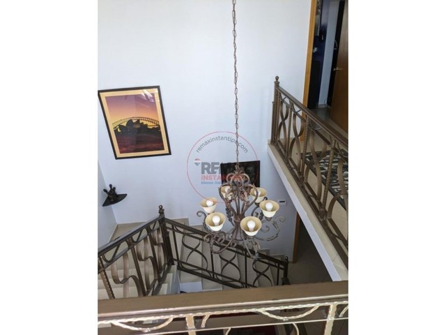 Detail Gallery Image 30 of 71 For 669 Calle Paseo De Las Acacias, –,  – 22847 - 5 Beds | 3/1 Baths