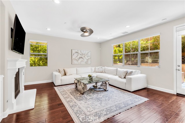 28181 Via Del Mar, San Juan Capistrano CA: https://media.crmls.org/medias/df2e7ec7-565f-4398-8ef8-c40a5c226575.jpg