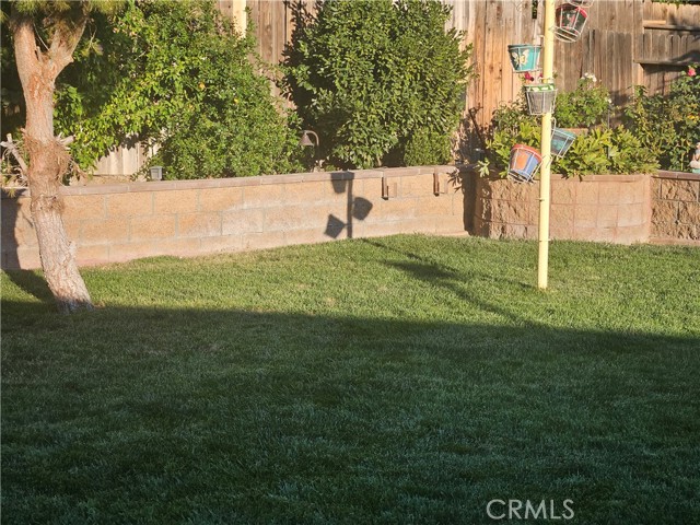 3320 Kipper Court, Lancaster CA: https://media.crmls.org/medias/df2f72dc-1e75-4812-91b8-61a021bd94f1.jpg
