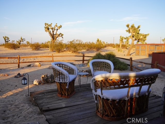1001 Gibralter Road, Landers CA: https://media.crmls.org/medias/df2fa9f8-b5f0-4762-9d43-07c9fb60ce9e.jpg