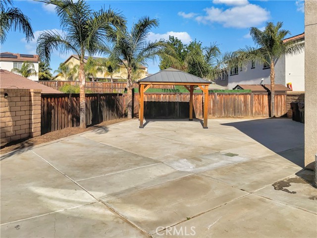 Detail Gallery Image 18 of 22 For 13223 Wild Sage Ln, Moreno Valley,  CA 92555 - 5 Beds | 3 Baths