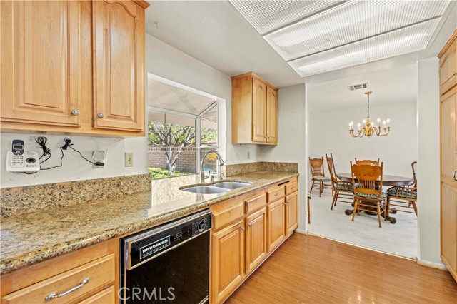 Detail Gallery Image 12 of 35 For 28519 Applewood Ln, Castaic,  CA 91384 - 3 Beds | 2/1 Baths