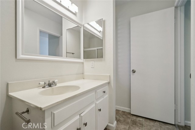 Detail Gallery Image 22 of 26 For 1010 W Macarthur Bld #24,  Santa Ana,  CA 92707 - 1 Beds | 1 Baths
