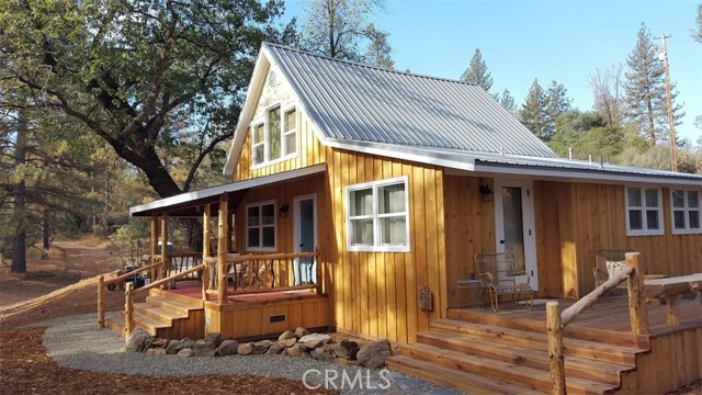 Detail Gallery Image 33 of 50 For 2970 Country Ln, Mariposa,  CA 95338 - 6 Beds | 3 Baths