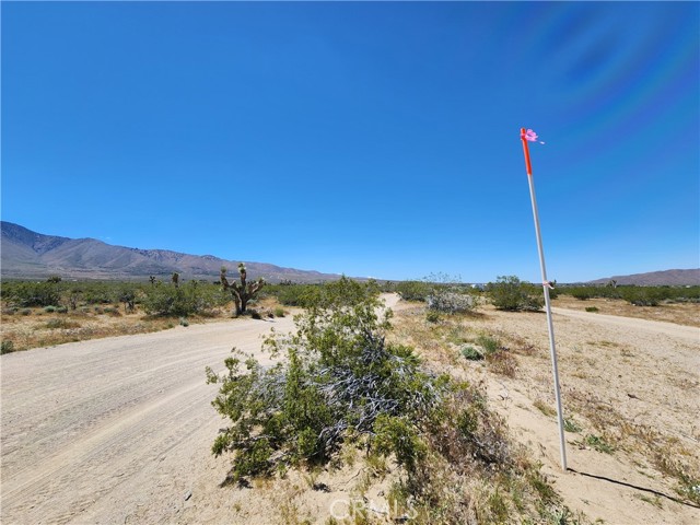 Detail Gallery Image 2 of 4 For 2 Ac Foothill Rd, Lucerne Valley,  CA 92356 - – Beds | – Baths