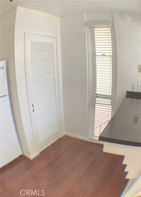 Detail Gallery Image 15 of 17 For 253 N Rafael Walk, Long Beach,  CA 90803 - 2 Beds | 1 Baths