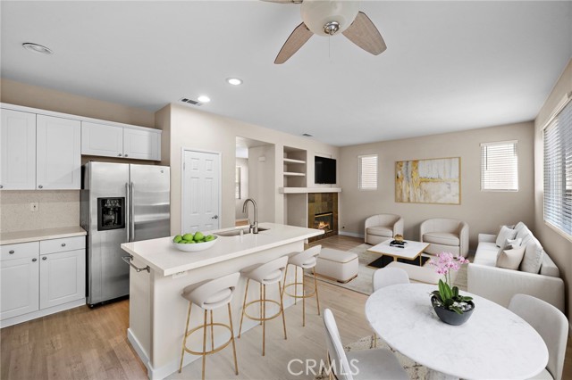 Detail Gallery Image 14 of 37 For 47 Rue Du Chateau #26,  Aliso Viejo,  CA 92656 - 4 Beds | 2/1 Baths