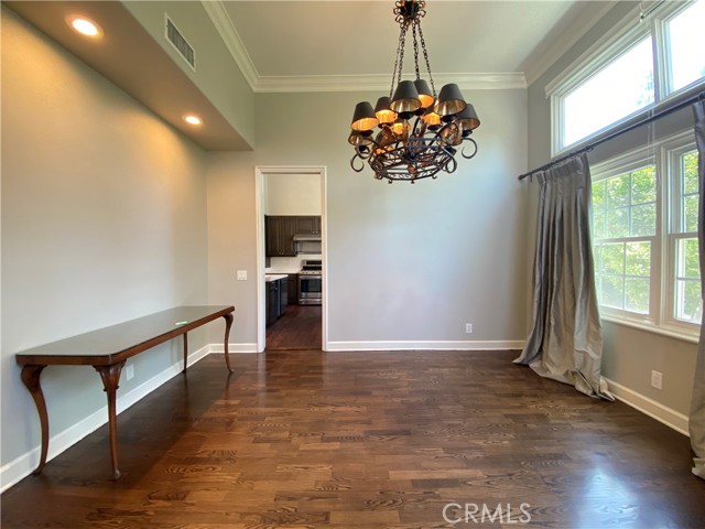 Detail Gallery Image 10 of 50 For 11734 Folkstone Ln, Bel Air,  CA 90077 - 4 Beds | 3/1 Baths