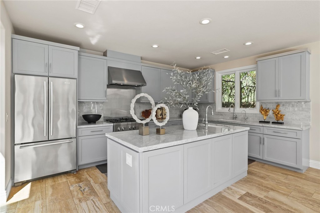 MLS #OC25219998 image #69