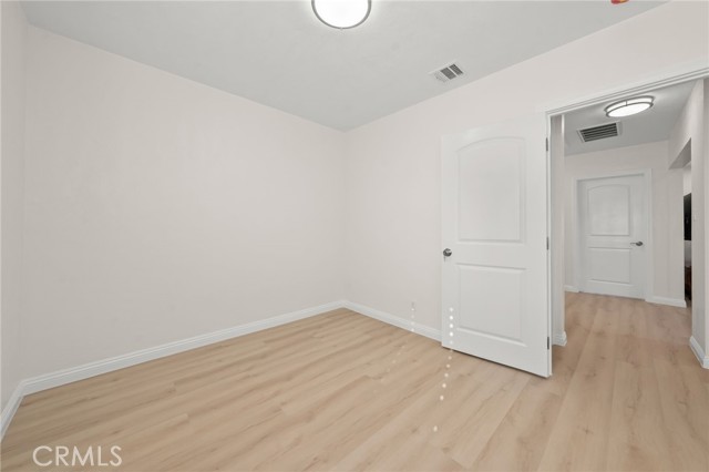 Detail Gallery Image 37 of 64 For 13533 Terra Bella, Pacoima,  CA 91331 - 5 Beds | 4/1 Baths