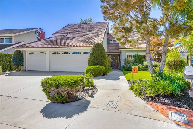 22366 Valdivia Mission Viejo, California 22366 Valdivia