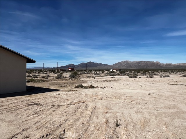 Detail Gallery Image 30 of 31 For 87884 Amboy Rd, Twentynine Palms,  CA 92277 - 2 Beds | 1 Baths
