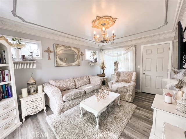 23777 Mulholland Hwy Spc 73, Calabasas CA: https://media.crmls.org/medias/df34a9f9-bf44-44ee-99ea-bc4e0ddba5d5.jpg