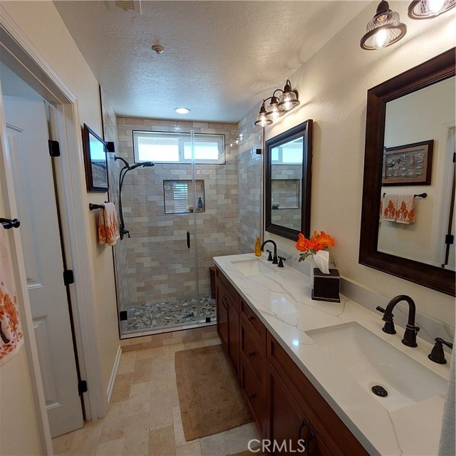 Detail Gallery Image 23 of 40 For 5555 Grand Prix Ct, Fontana,  CA 92336 - 4 Beds | 2 Baths