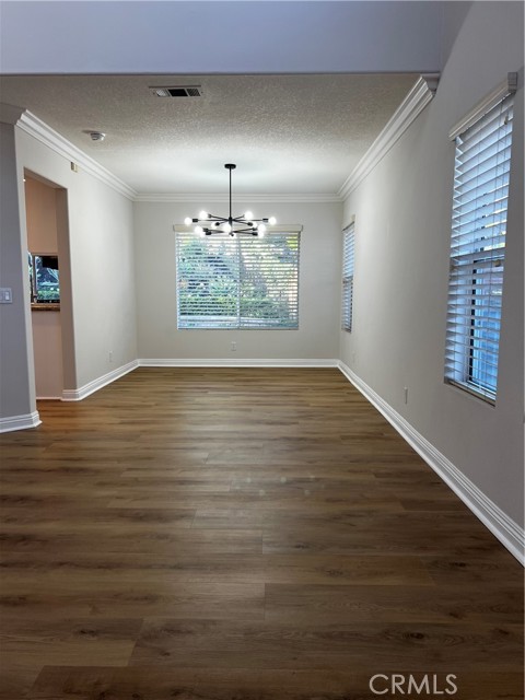 Detail Gallery Image 7 of 37 For 19 Bronco St, Trabuco Canyon,  CA 92679 - 5 Beds | 2/1 Baths