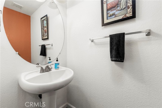 Detail Gallery Image 29 of 38 For 38609 Erika, Palmdale,  CA 93551 - 5 Beds | 3 Baths