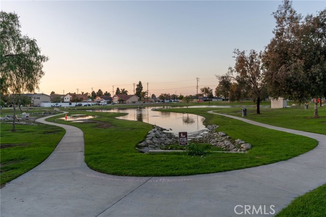 Detail Gallery Image 48 of 51 For 15631 Sunburst Ln, Huntington Beach,  CA 92647 - 5 Beds | 3/1 Baths