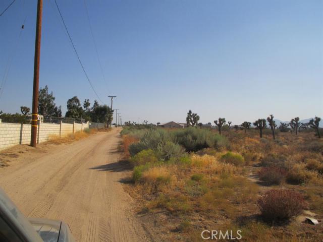 Image 2 for 0 Columbine Rd, Oak Hills, CA 92344