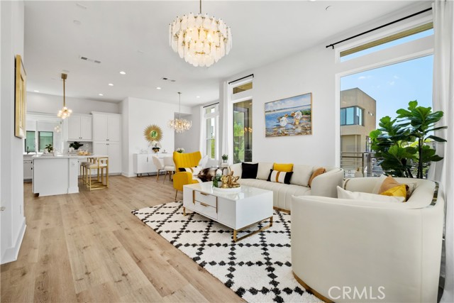 Detail Gallery Image 4 of 42 For 154 Keeper, Irvine,  CA 92618 - 3 Beds | 2/1 Baths
