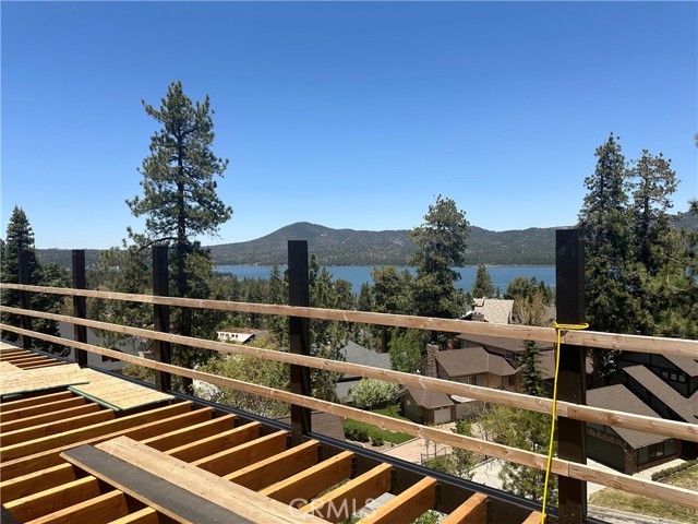 Detail Gallery Image 10 of 43 For 40564 Ironwood Rd, Big Bear Lake,  CA 92315 - 5 Beds | 5/1 Baths