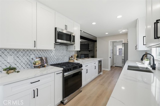 Image 11 of 39 For 4509 Cadison