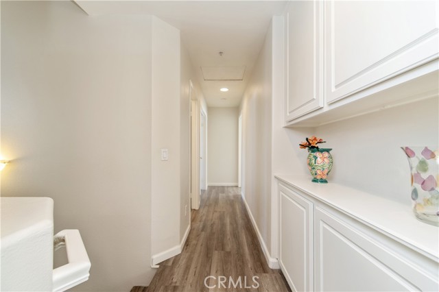 Detail Gallery Image 11 of 32 For 2828 Ballesteros Ln, Tustin,  CA 92782 - 3 Beds | 2/1 Baths