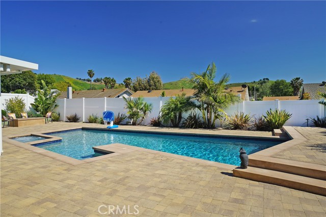 Detail Gallery Image 38 of 69 For 6494 Joshua St, Oak Park,  CA 91377 - 5 Beds | 3 Baths
