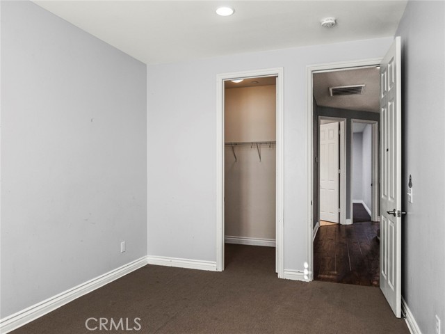 28002 Kenny Lane, Saugus CA: https://media.crmls.org/medias/df3c1051-133c-4073-9450-a34e44eac5b0.jpg