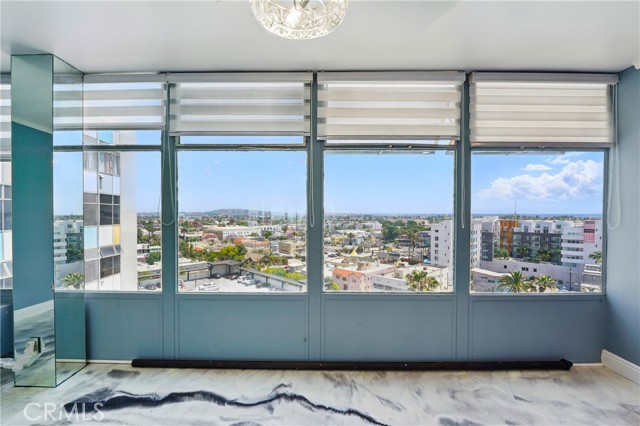 Detail Gallery Image 7 of 36 For 100 Atlantic Ave #1012,  Long Beach,  CA 90802 - 2 Beds | 1 Baths