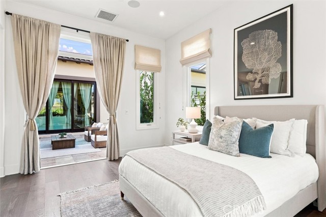 18 Phillips Ranch Road Casita suite opening to courtyard. 18 Phillips Ranch Road Casita suite opening to courtyard.