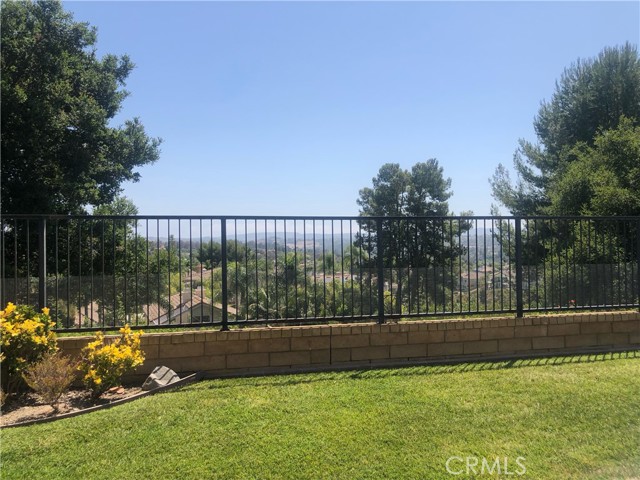 27402 Carino Circle, Mission Viejo CA: https://media.crmls.org/medias/df3d15b2-c5b2-4a47-b89c-865ed2c7f54e.jpg