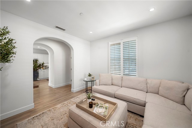 Detail Gallery Image 6 of 32 For 64 Greenhouse, Irvine,  CA 92603 - 2 Beds | 2/1 Baths