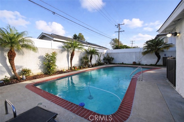 Detail Gallery Image 15 of 18 For 14172 Swan, Westminster,  CA 92683 - 3 Beds | 2 Baths