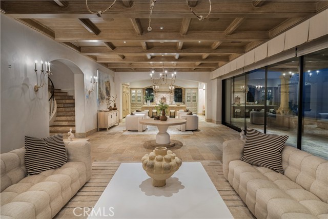 21 Strand Beach Drive, Dana Point CA: https://media.crmls.org/medias/df3e43d9-1845-4d28-aae5-5b825e396a60.jpg