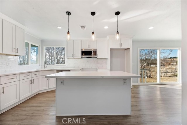 60500 Indian Paint Brush Road, Anza CA: https://media.crmls.org/medias/df3ea29f-10cc-4477-8522-27c6dbb543e8.jpg