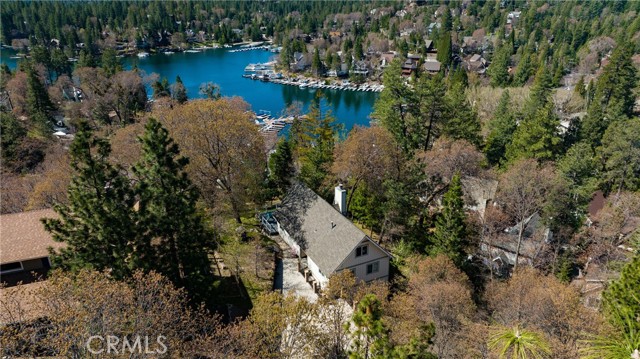 Detail Gallery Image 1 of 34 For 27687 N Bay Rd, Lake Arrowhead,  CA 92352 - 4 Beds | 4 Baths