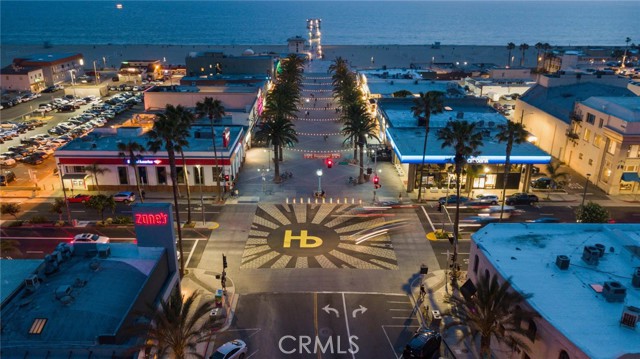 404 Hermosa Avenue, Hermosa Beach CA: https://media.crmls.org/medias/df400f23-2cb9-49d3-99fb-155ec7aa7bd8.jpg