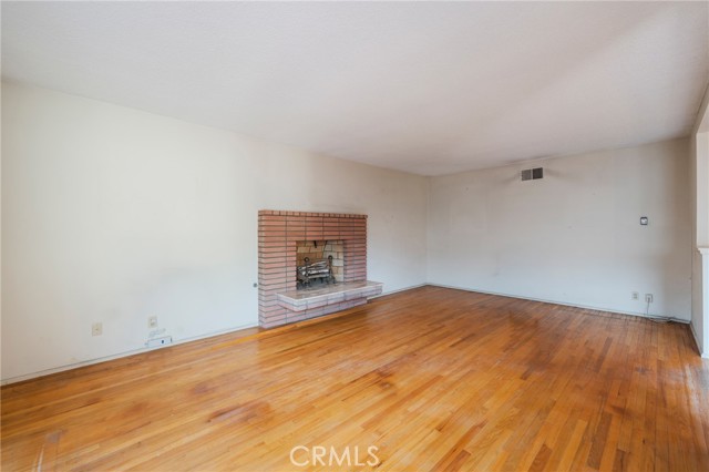 Detail Gallery Image 15 of 47 For 522 Avenue F, Redondo Beach,  CA 90277 - 5 Beds | 3 Baths