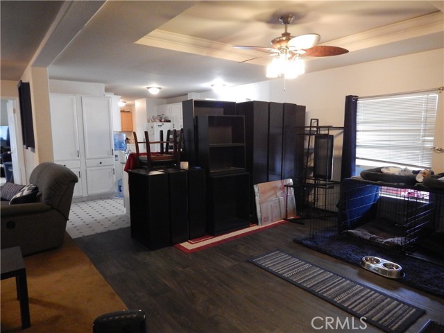 2200 W WILSON, Banning CA: https://media.crmls.org/medias/df419c5d-d879-4ecd-be00-10a5be8cb879.jpg
