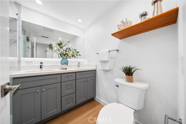 Detail Gallery Image 33 of 49 For 456 Vista Roma, Newport Beach,  CA 92660 - 3 Beds | 2/1 Baths