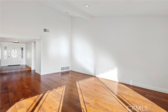 Detail Gallery Image 11 of 26 For 26602 Lira Cir, Mission Viejo,  CA 92691 - 3 Beds | 2 Baths