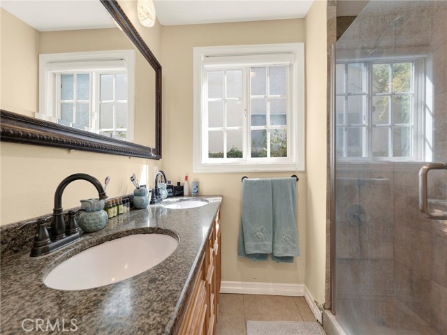 Detail Gallery Image 15 of 23 For 5310 Nestle Ave, Tarzana,  CA 91356 - 3 Beds | 2 Baths