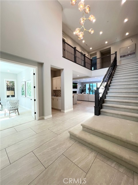 Detail Gallery Image 25 of 54 For 93 Interstellar, Irvine,  CA 92618 - 6 Beds | 6/1 Baths