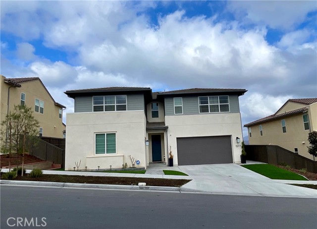 Listing Details for 1577 Calle Mayfair, Chula Vista, CA 91913