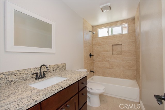 8358 Verbena Drive, Riverside CA: https://media.crmls.org/medias/df444294-ae95-4498-bab9-a398e7400b7e.jpg