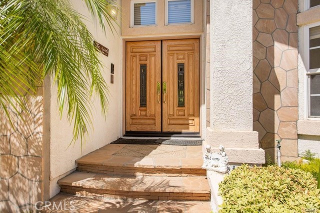 19709 Winged Foot Way, Porter Ranch CA: https://media.crmls.org/medias/df44a645-4a7e-44eb-9d4d-42d5248ba635.jpg