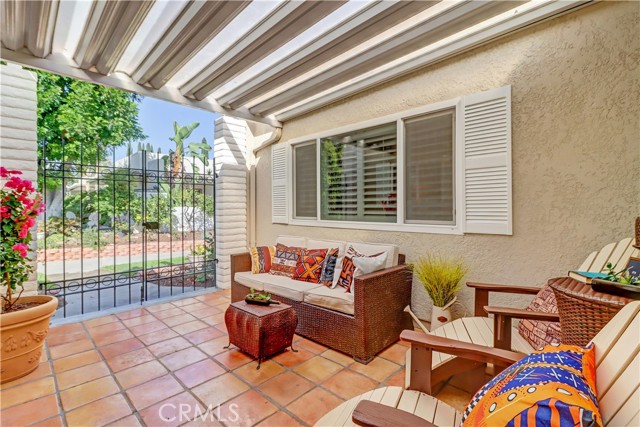 Detail Gallery Image 7 of 38 For 2148 Ronda Granada #D,  Laguna Woods,  CA 92637 - 2 Beds | 2 Baths