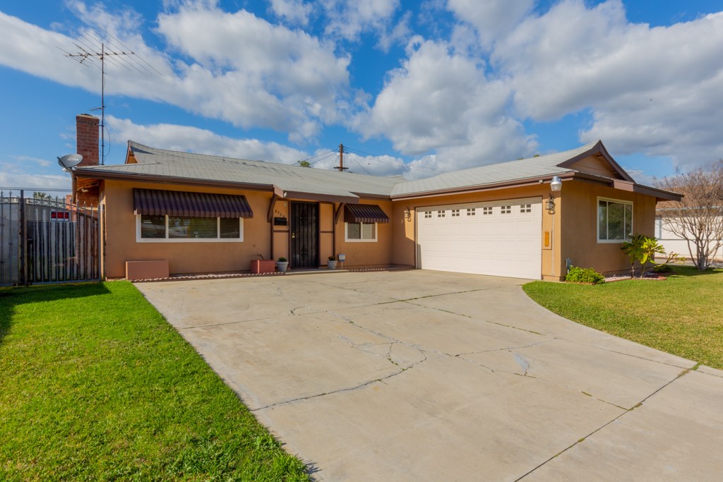 8785 Garfield St, Riverside, CA 92503