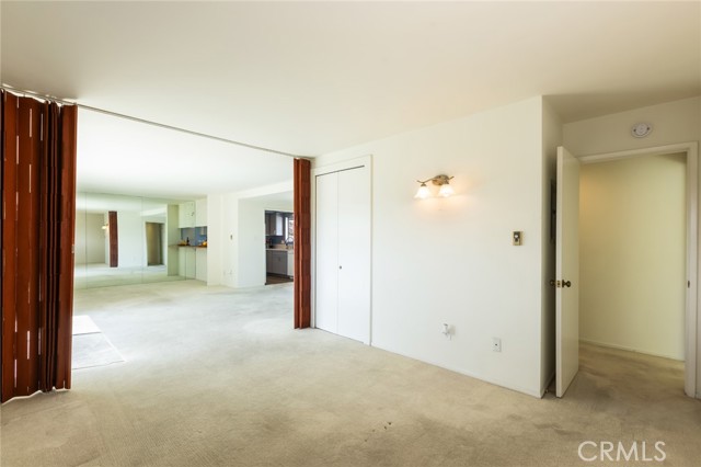 23026 Nadine Circle, Torrance CA: https://media.crmls.org/medias/df45cb44-7a8f-437f-8042-22a12ee7287b.jpg